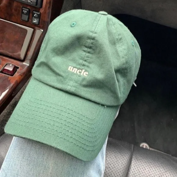 ISO Uncle studios baseball cap - Picture 1 of 1